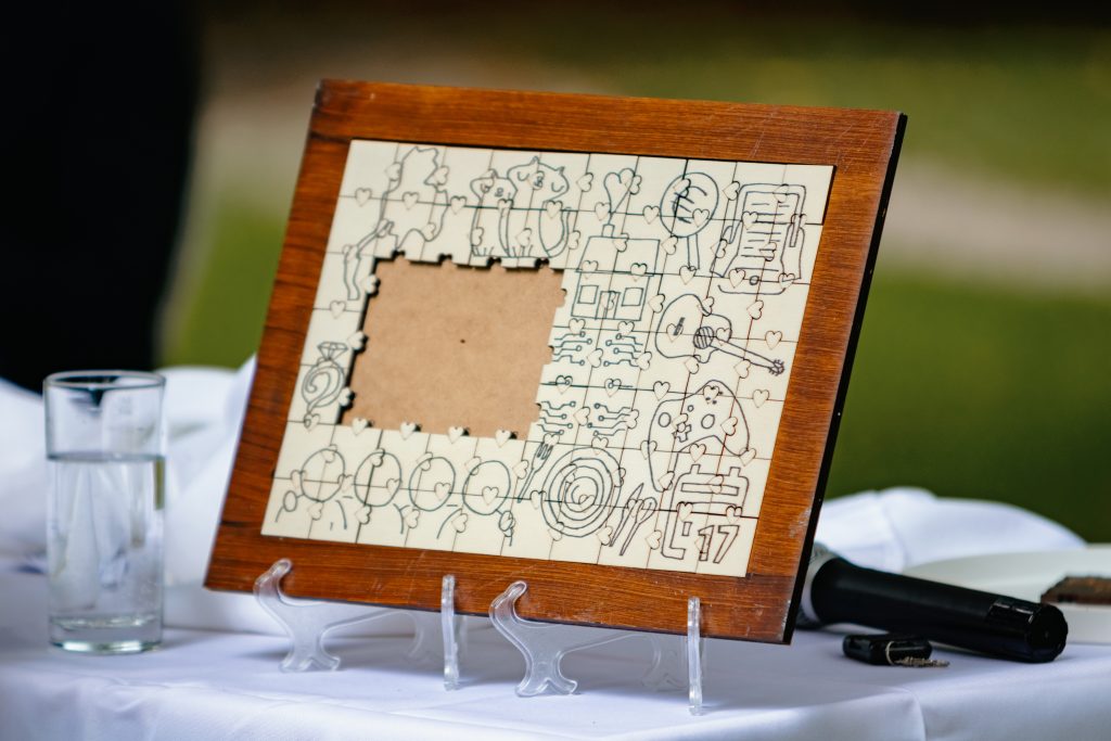Trauritual Puzzle gefüllt